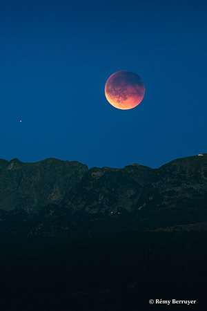 Eclipse lunaire totale 7 septembre 2025
