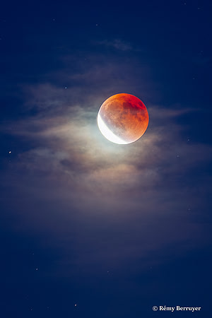 Eclipse lunaire totale 7 septembre 2025
